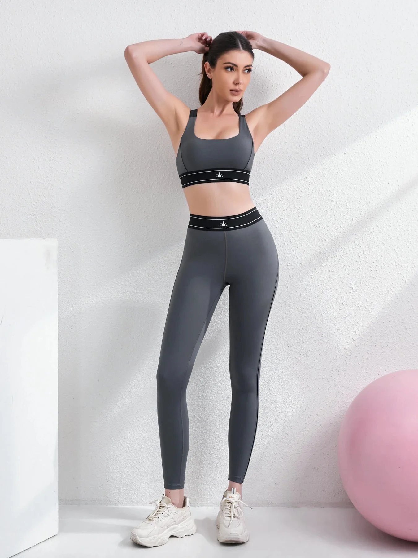 Pilates Yoga Pants Running Sports Fitness Pants Set Women's Vest with Chest Pad Shockproof – gray, S