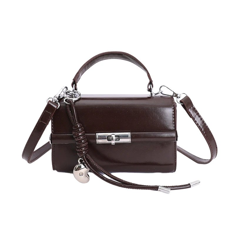 High-grade Texture Exquisite Small Bag Women's 2026 New Arrival Fashionable All-match Crossbody Bag Oil Leather Vintage Small Square Bag – Coffee color, Single package
