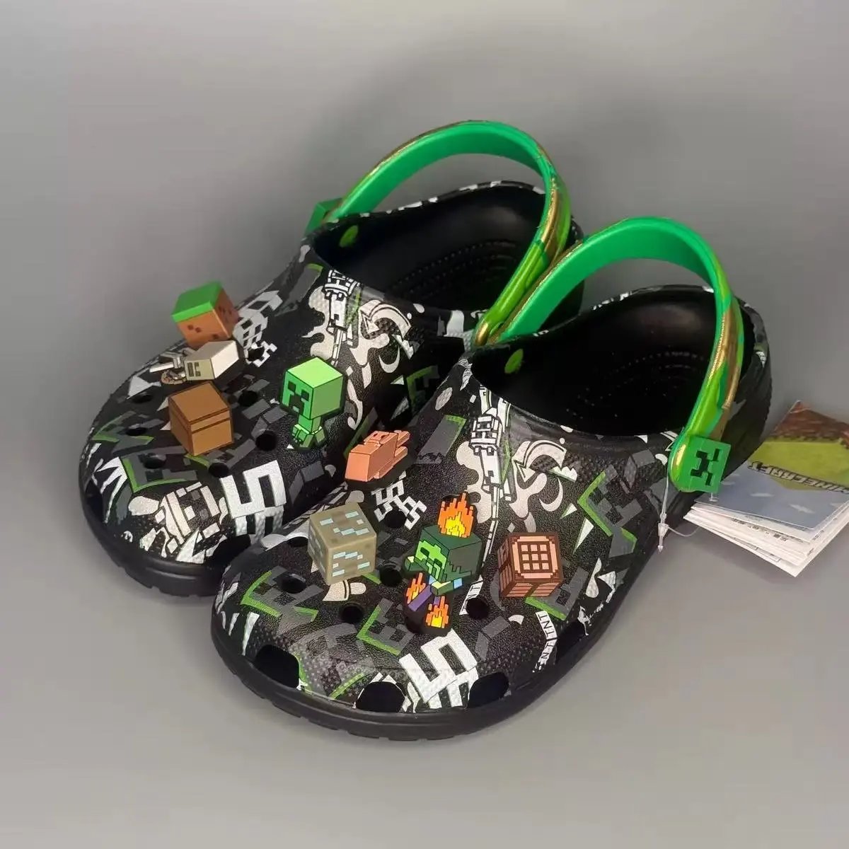 Crocs Classic Clog Minecraft – 38, Option 974904FB