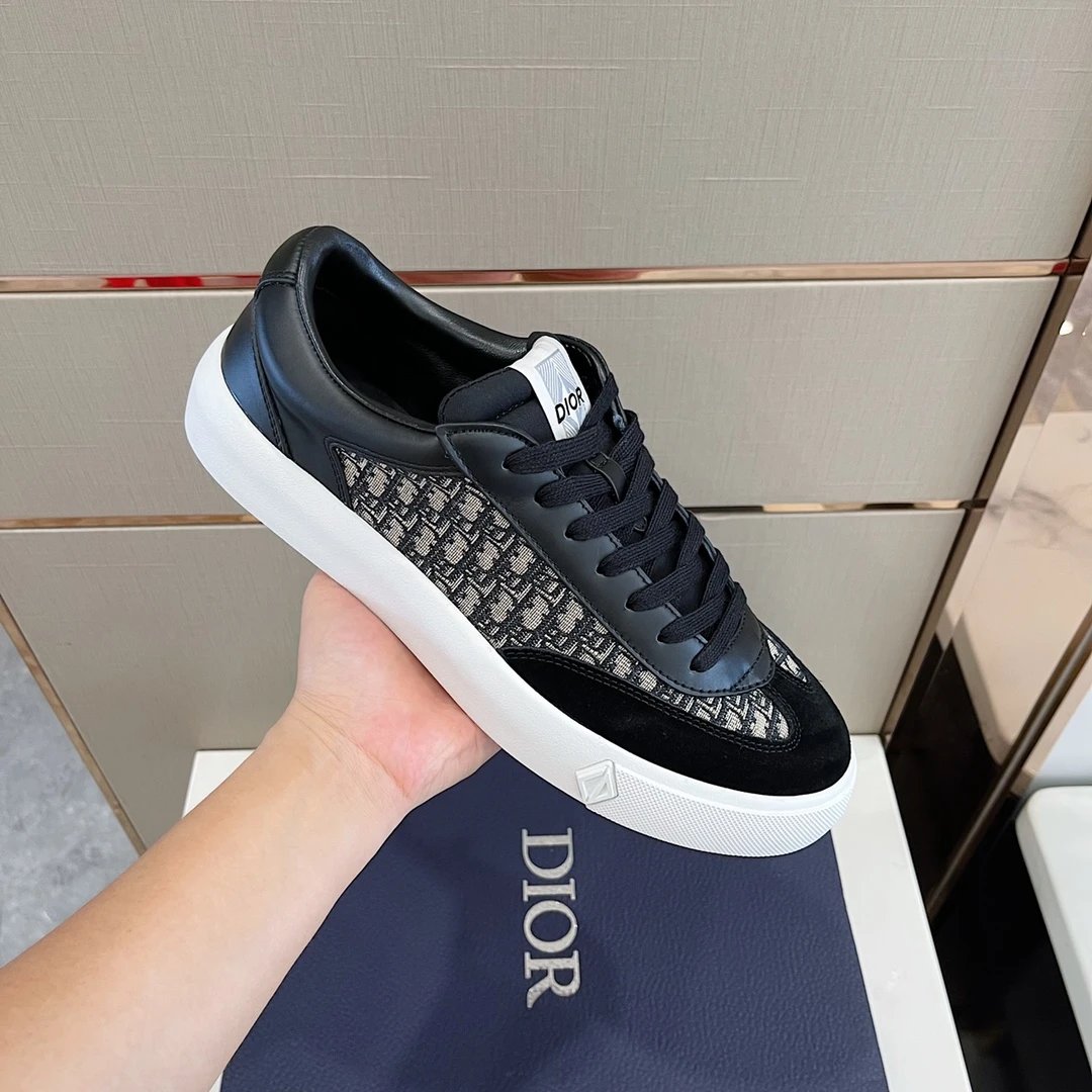 Fashionable sneakers-CY – 1, Size 39