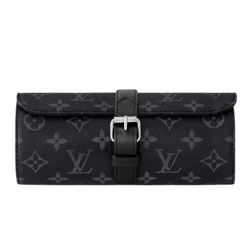 A streetwear three-watch box that can also hold bracelets; remove the inner cushion, and it can even store a pair of glasses. This watch box is crafted from iconic canvas, designed as a compact and refined storage solution for three watches. Its soft, luxurious lining makes it the perfect travel companion – Option 825564FC