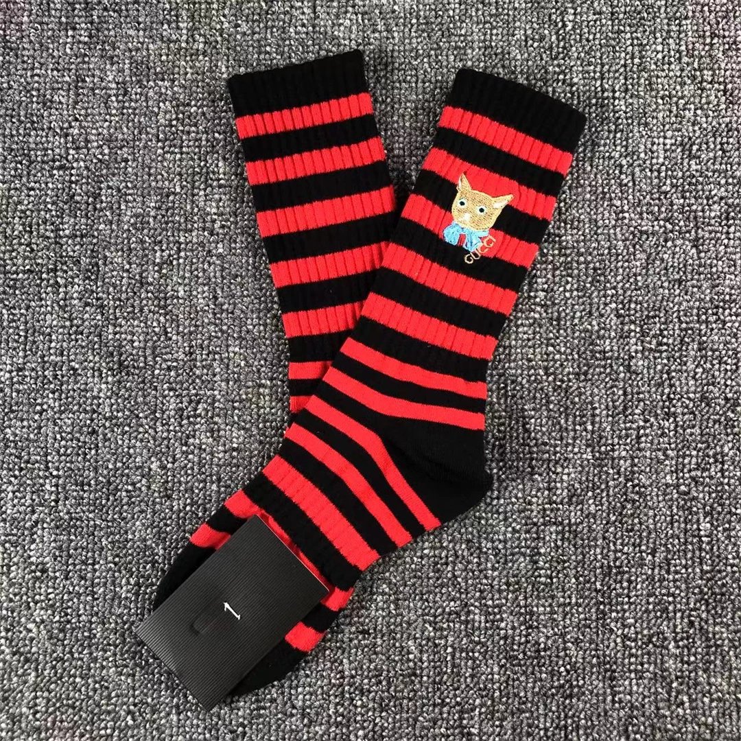 GG Internet Popular Same Mid-Socks Kitty Bear Embroidered Pile Socks Cotton All-match Couple Same-leg Socks Half-leg Women – Black with red stripes