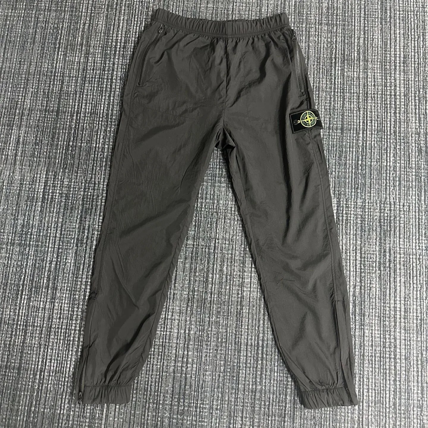 am Factory (low version) sports casual nylon trousers thin reflective pants – Black, S