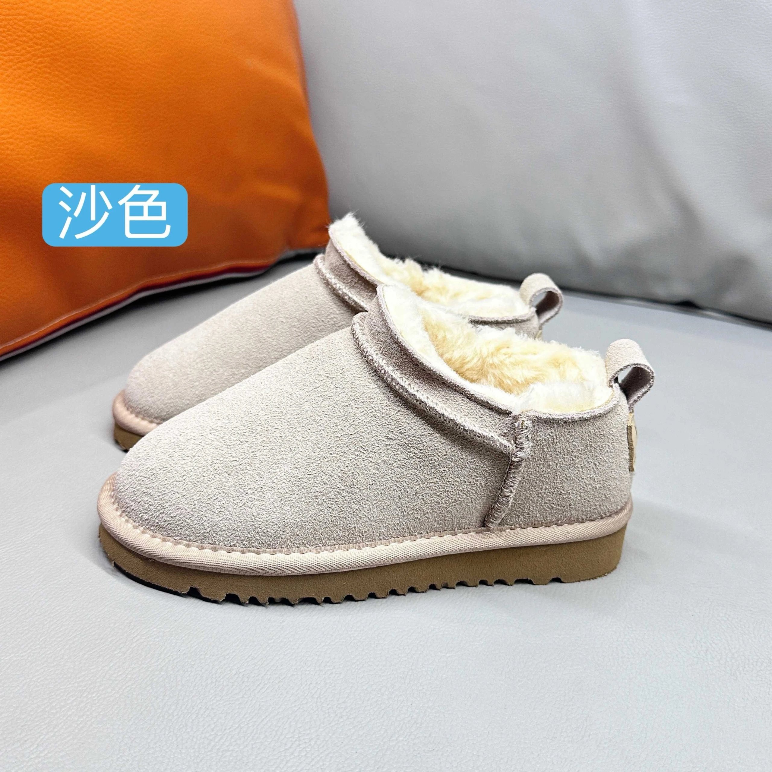 TopQuality Products – Sand color, 37