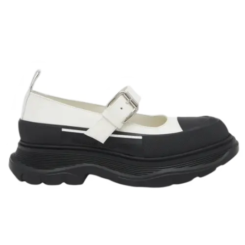 BD7 Leather Round-Toe Buckle-Strap Thick-Soled Mary Jane – No. 1 White and Black GY1021, 35