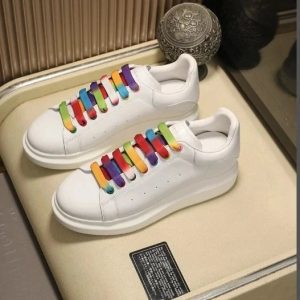 Alexander McQueen Oversized Sneaker Rainbow Lace – Option E9BB15C6, 35