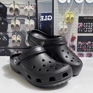 Crocs Classic Clog All Black – 36