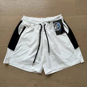 Broken Planet Track Shorts Contrast Panel – L