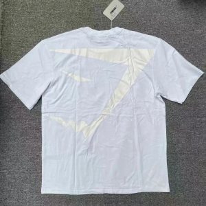 Gymshark T-Shirt Lightning Bolt Graphic – L