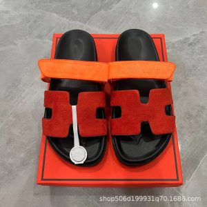 Hermès Oran Sandal H Logo Suede – Red orange suede, 35