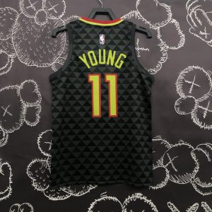 Nike Atlanta Hawks Jersey Black / Yellow – L