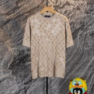 Louis Vuitton (LV) Shirt Beige – Apricot color, L