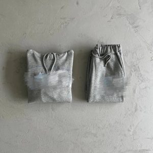 Trapstar Irongate Chenille Tracksuit Grey / Baby Blue – gray, L