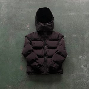 Trapstar Irongate Detachable Hooded Puffer Jacket Black / Red – L