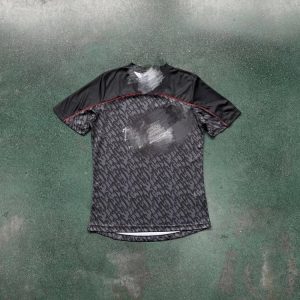 Trapstar Irongate Football Jersey Black / Red – L